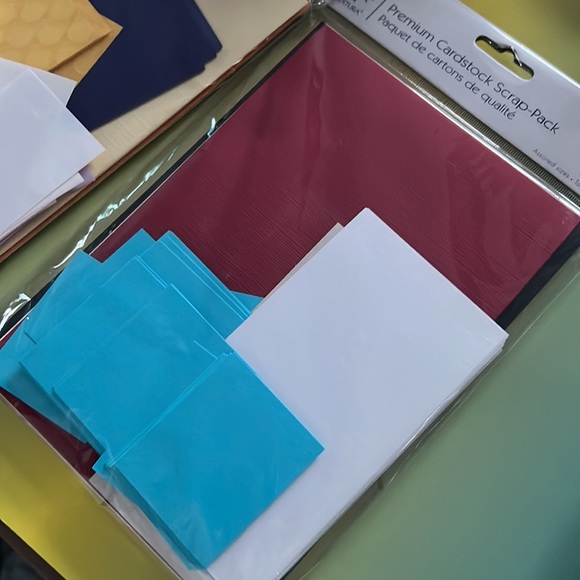 2 packs Premium Cardboard CardstockScrp-Pack 0.5 Pounds Each Pack - Picture 2 of 6